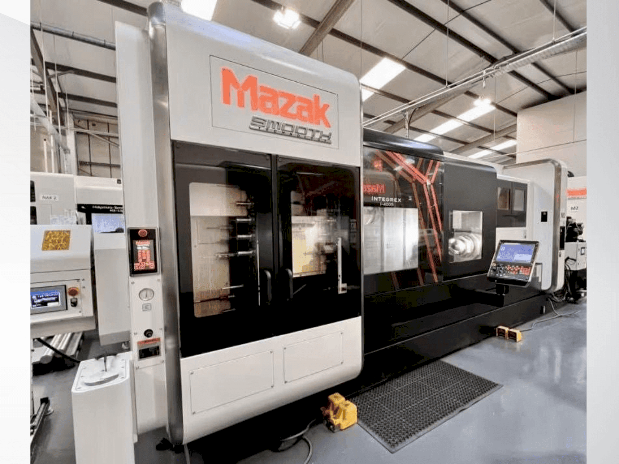 Mazak INTEGREX i-400 S Mašinos vaizdas iš priekio