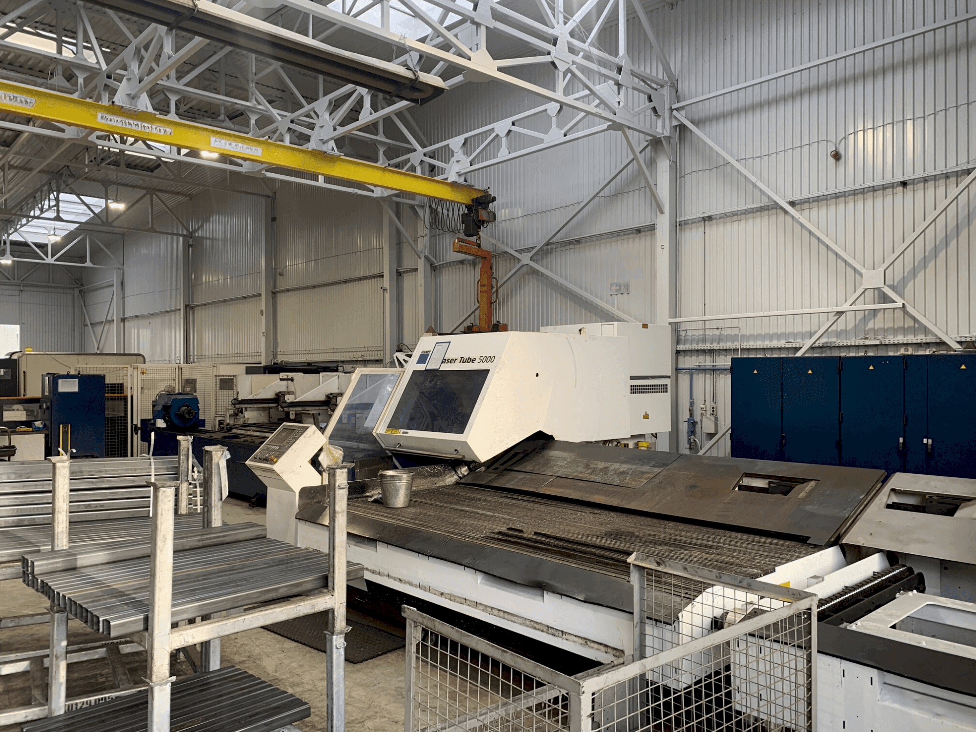 TRUMPF TruLaser Tube 5000 Mašinos vaizdas iš priekio