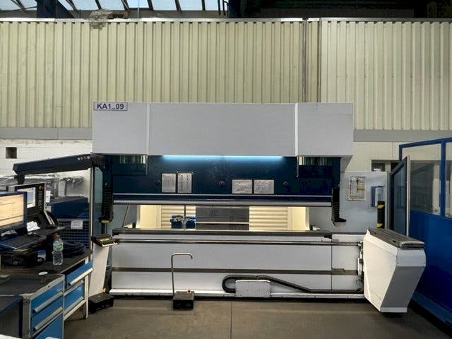 Trumpf TruBend 5130 Mašinos vaizdas iš priekio