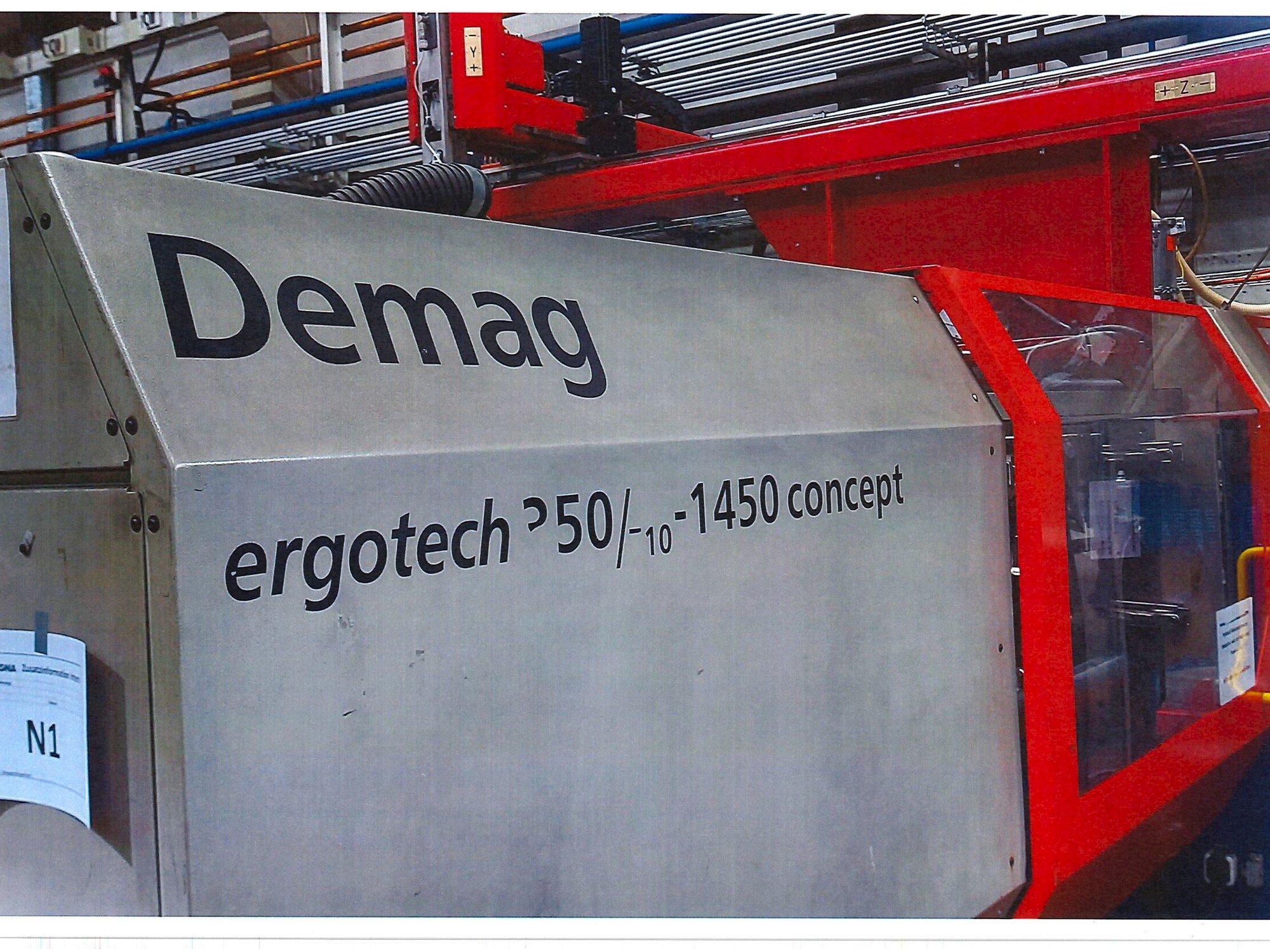 DEMAG ergotech 350/710-1450 concept Mašinos vaizdas iš priekio