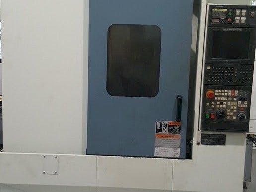 MORI SEIKI Accumill 4000 Mašinos vaizdas iš priekio