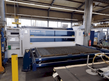 TRUMPF TruLaser 1030 Mašinos vaizdas iš priekio