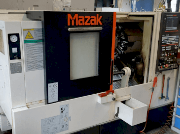 Mazak QUICK TURN SMART 200 ML Mašinos vaizdas iš priekio