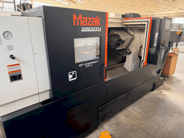 Mazak QT COMPACTG 200ML Mašinos vaizdas iš priekio