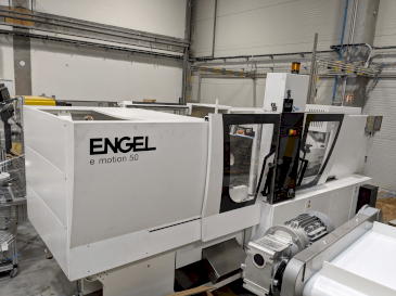 Engel e-motion 170/50 TL Mašinos vaizdas iš priekio